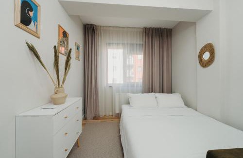 Livezeni Apartment | Guest Rated 10/10 at Lavender Nest - Family-Friendly Retreat