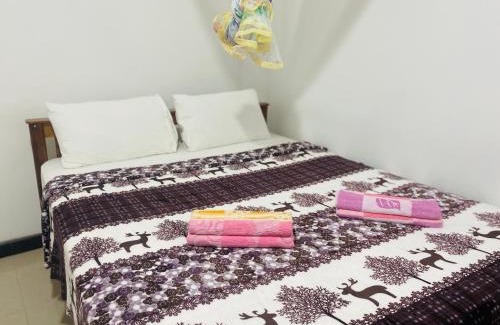 Nallathanniya House | Budget-Friendly Stay at Lavendra Guest House for Families