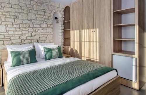 Cesme Hotel | Relax at LaVie Otel Çeşme: Oceanfront Pool & Spa Retreat