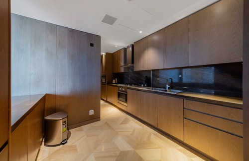 Palm Jumeirah Apartment | Gorgeous Sea View 2BR Stay at FIVE Palm Resort