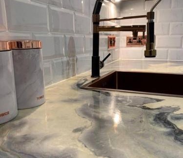 Bury St Edmunds Apartment | Relaxing Stay at The Marble Apartment - 8.6/10 Rated