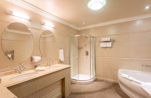 Naas Hotel | Experience Lawlors of Naas: 4-Star Comfort & Dining