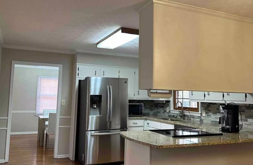 Lawrenceville House | Lawrenceville Sweet Cozy Home