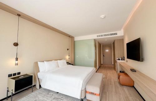 Bang Tao Resort | Discover Laya Resort Phuket Island: Oceanfront Bliss Awaits