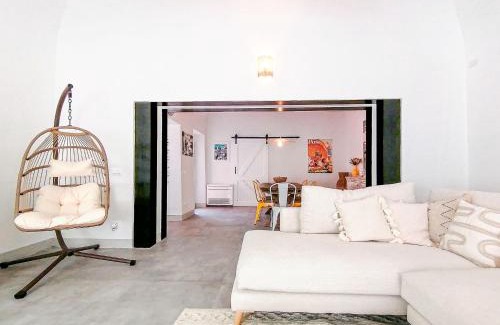 Santa Teresa di Gallura House | Relax at Layla Home: 4-Star, Rated 10/10 & Child Friendly