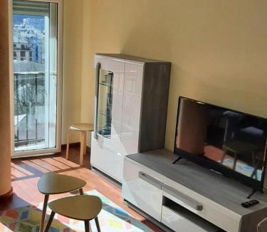Viveiro Apartment | Discover Lazaro Sol: Family-Friendly Retreat with High Ratings