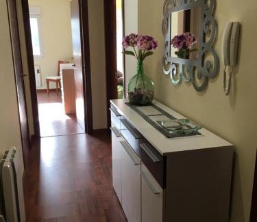 Viveiro Apartment | Discover Lazaro Sol: Family-Friendly Retreat with High Ratings