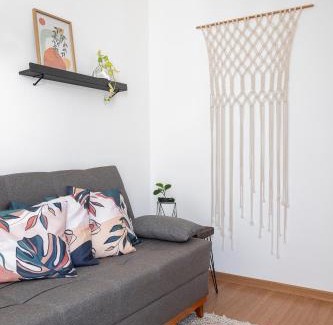 Portal do Sol Apartment | Beachfront Escape: Pool & Fun with High-Speed WiFi