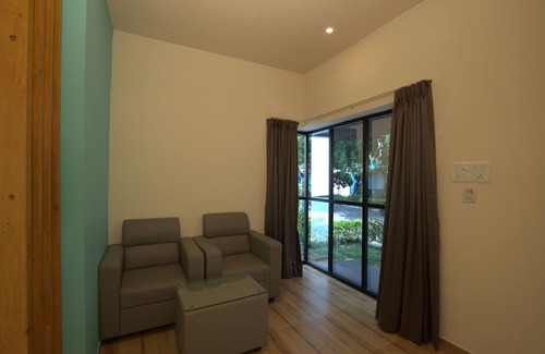 Mandavi Resort | Relax at Lazo Atlantis Resort & Convention Centre