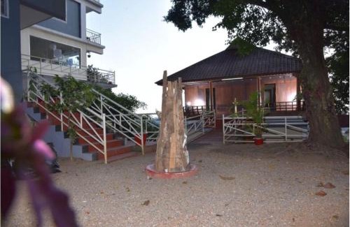 Devikolam Hotel | Lazo Golden Valley Resort , Munnar