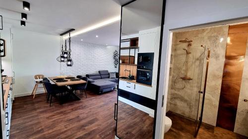 Elk Apartment | Explore Lazur Lake: Ocean Views & Family-Friendly Amenities