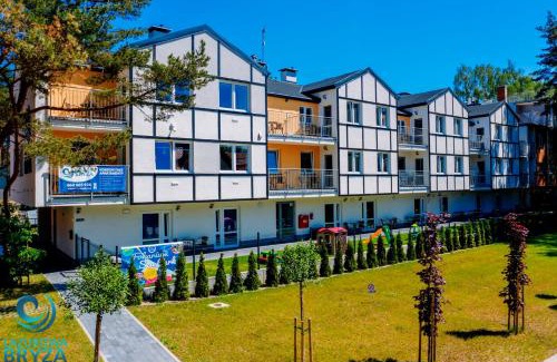 Poddabie Apartment | Enjoy a Relaxing Stay at Lazurowa Bryza with Pool Access