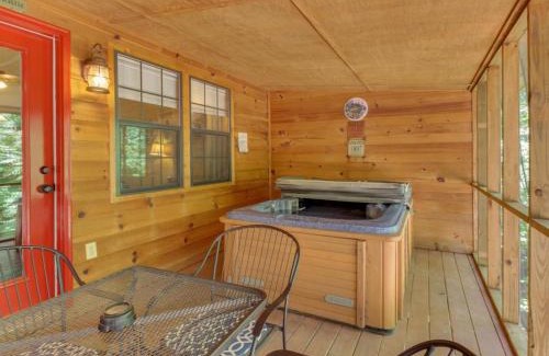 Sautee Nacoochee House | Relax at Lazy Acres: Pet-Friendly Retreat with Hot Tub