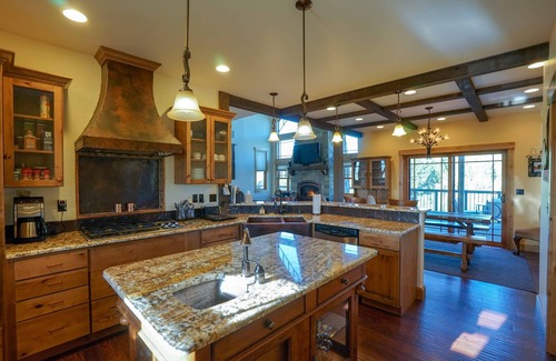 North Meadow Creek House | Indulge at Lazy Ass Ranch: Spa & Family-Friendly Retreat