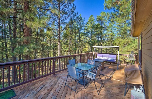 Forest Lakes Cottage | Pet-Friendly Lazy Bear Den Near Vallecito Reservoir
