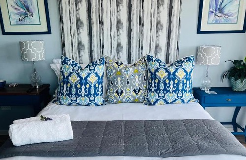 Van Dyks Bay Apartment | Relaxing Retreat at Lazy Days, Kleinbaai with Ocean Views
