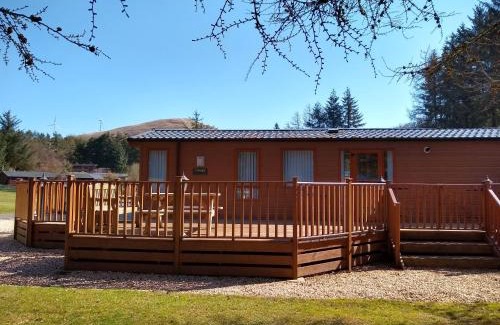 Dollar House | Relax at Lazy Days Lodge - Family-Friendly Retreat