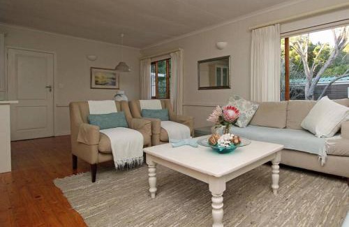 Nature's Valley House | Relaxing Oceanfront Retreat at Lazy Days - 4-Star Bliss