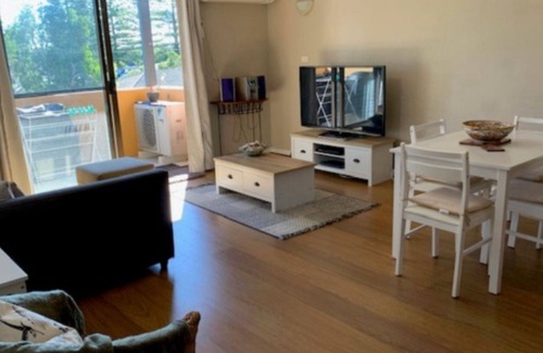 Hawks Nest Apartment | Relax at Lazy Dayz On Booner with Oceanfront Views