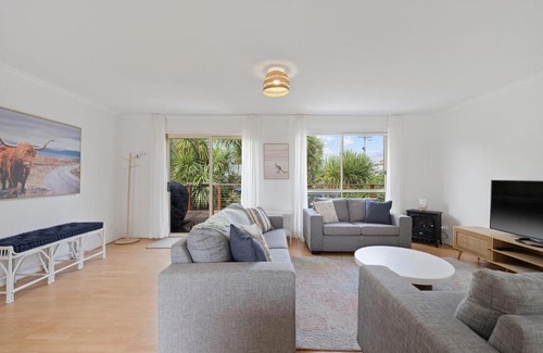 Cape Woolamai House | Unforgettable Lazy Daze at SummerHaze - Pet Friendly Retreat