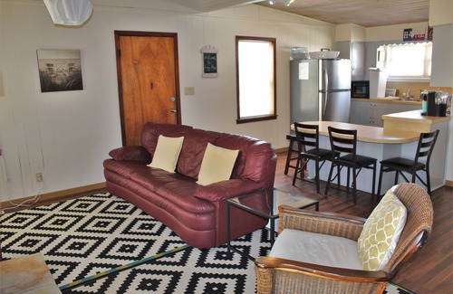 Matagorda House | Beachfront Bliss Awaits: Experience Lazy Daze Today!