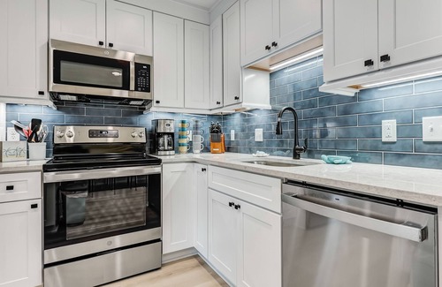 Tybee Island House | Tranquil Beach Haven: Fully Renovated with Pool & Ocean Views