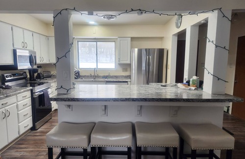Fall River Cabin | Family-Friendly Lazy Lake Retreat with Hot Tub & Kayaks