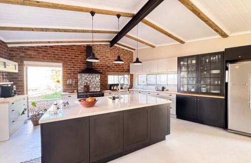 Still Bay Villa | Lazy Lemon