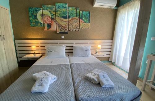 Nea Karvali Bed & Breakfast | Family-Friendly Getaway at Lazy Lizard - Rated 9.2/10