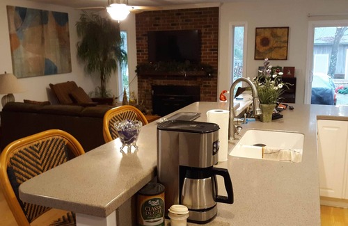Myrtle Grove House | Tranquil Escape at Lazy Oaks with Oceanfront Views