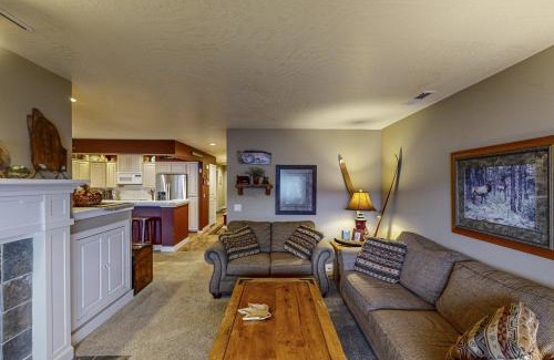 Coeur d'Alene Apartment | Relaxing Retreat at Lazy on the Lakefront – Ideal for Families