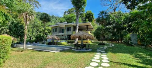 Bai Lan Resort | Relax at Lazy Republique: Guest Rated 9.2 with Ocean Views