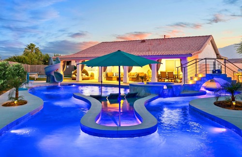 Coachella House | Unforgettable Family Fun at Lazy River with Pool & Arcade