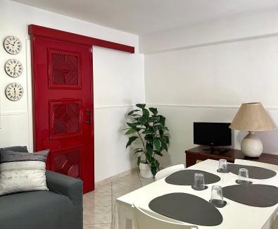 Bronte House | Lazzaro
