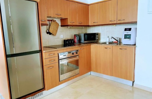 Haifa Apartment | Discover LBA Haifa: Poolside Bliss with Ocean Views
