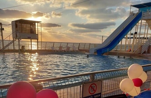 Haifa Apartment | Discover LBA Haifa: Poolside Bliss with Ocean Views
