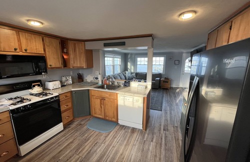 North Beach Haven House | Experience Bayfront Bliss at LBI Paradise - 10/10 Rated!