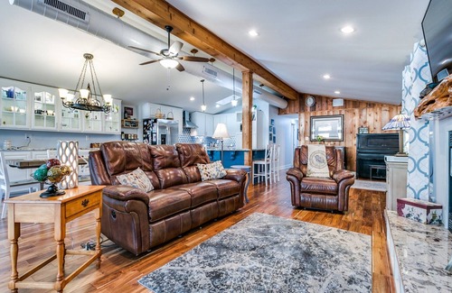 Granite Shoals House | LBJ Lakefront Retreat with Private Dock & Scenic Sunsets
