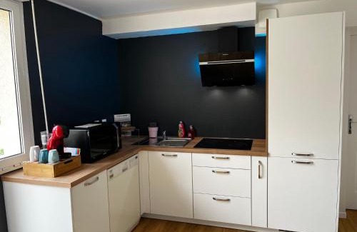 Mantes-la-Ville Apartment | LCY Home - Superb Ground-Floor Apartment, Rated 9/10