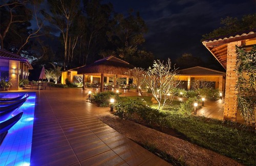 Sao Sebastiao do Paraiso House | Relax at Leão de Judá Charme Hotel with Ocean Views & Spa