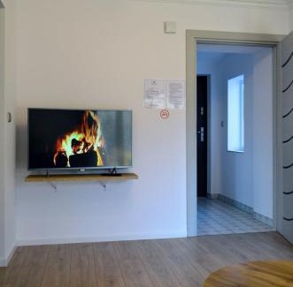 Limanowa Apartment | Family-Friendly Leśna Muzyka Apartment: Guest Rated 9.8