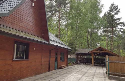 Daleszyce Villa | Unwind at Leśna Odnowa - Family-Friendly 4-Star Retreat