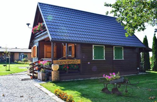 gmina Rychtal Ski Chalet | Elegant Leśny Zakątek Uroczysko: 9.6/10 & Oceanfront Bliss