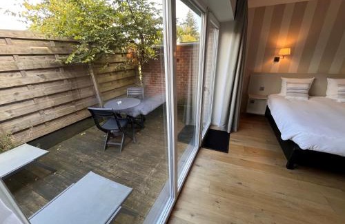 Niveze Hotel | Discover Le 24 Hotel: Exceptional Stay with Family-Friendly Amenities