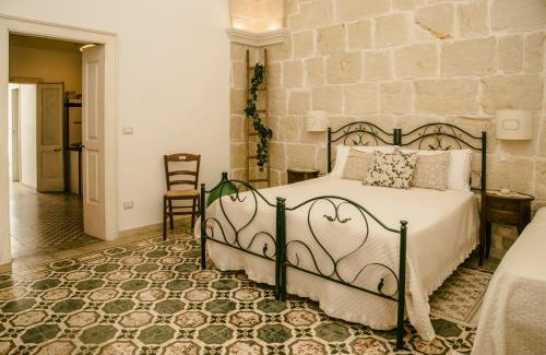 Cursi House | Discover Oceanfront Views at Le 3 Volte with Breakfast