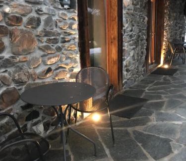 Troistorrents Bed & Breakfast | Le 30: Guest Rated 9.6 with Breakfast & Hot Tub Amenities
