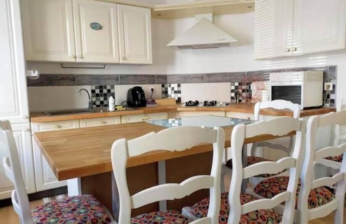 Sallaumines House | Discover Family-Friendly Comfort at Le 32, Lens