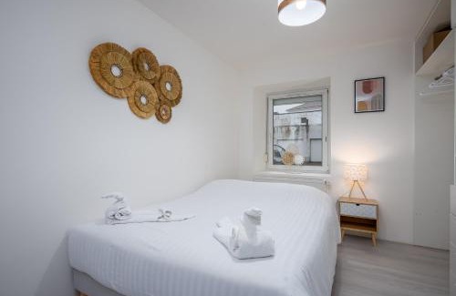 Mazire Apartment | Family-Friendly Retreat at Le 39-GregIMMO-Appart'Hôtel