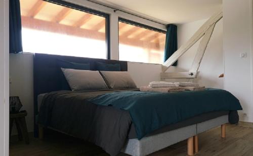 Montignac Bed & Breakfast | Cozy Retreat at Le 4 with Ocean View & Pet-Friendly Perks