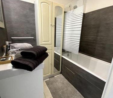 Le Pharo Apartment | Seaside Retreat at Le 43 with Private Beach and Ocean Views